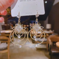 Aretes de una joya italiana, diseño elegante