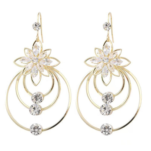 Aretes de una joya italiana, puestos