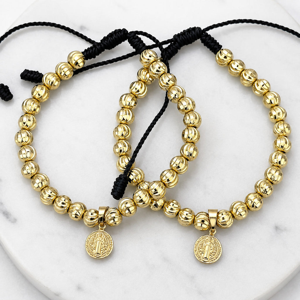 Dos pulseras italianas san benito oro laminado 18k detalle