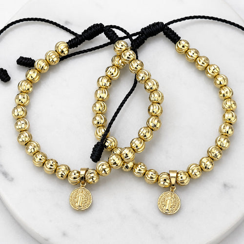 Dos pulseras italianas san benito oro laminado 18k detalle